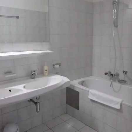 Alojamento de Acomodação e Pequeno-almoço Haus Arnold By Châtel Reizen Sölden