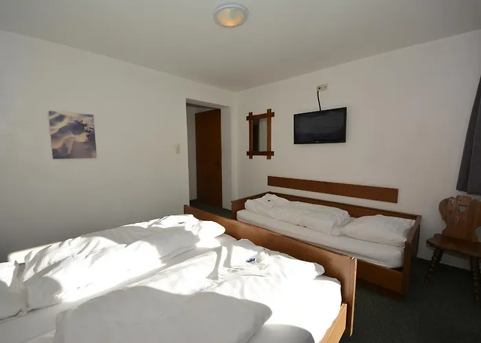 Haus Arnold By Chatel Reizen 3* 索尔登