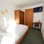 Haus Arnold By Chatel Reizen Готель типу 